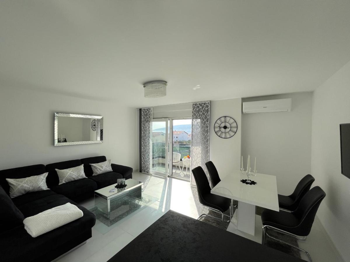 Sky Garden Trogir Apartment Exterior photo